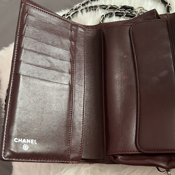 Authentic Chanel wallet - Picture 3 of 16